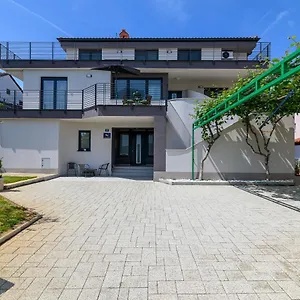 Ida Apartman
