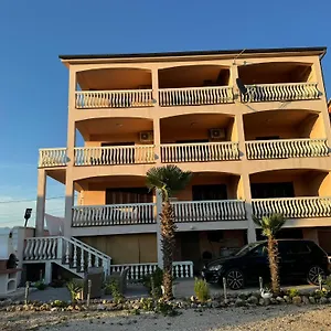 Bernarda 1 Apartament Nin